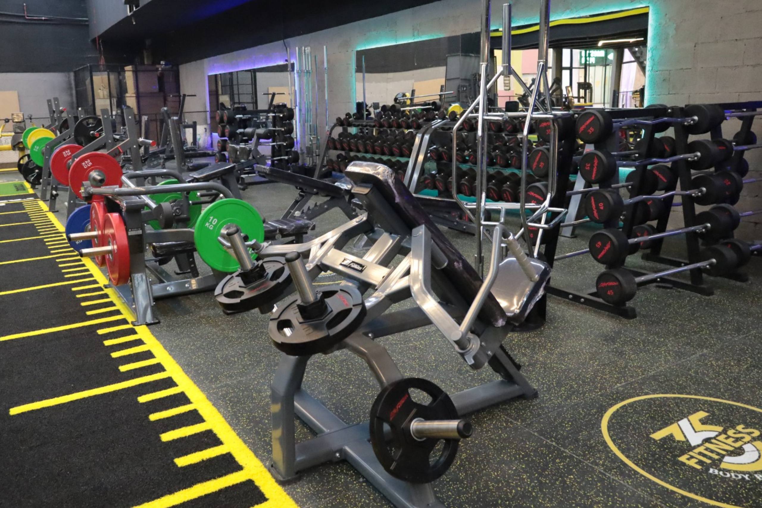 365 fitness GYM Muhasniah First-24 hours open gym